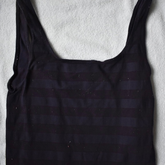 Aritzia Babaton tank top - Picture 6 of 6